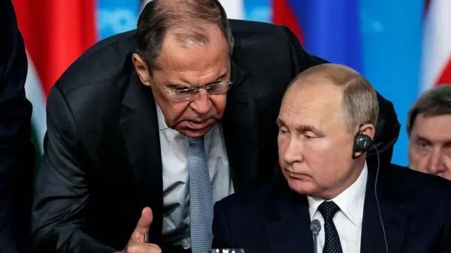eu imposes sanctions on putin