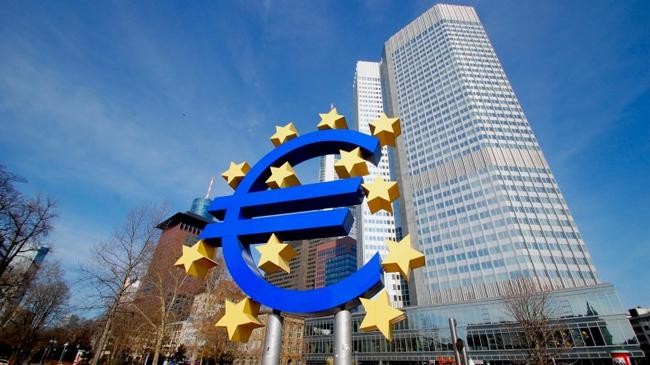 eu logo and head quarter