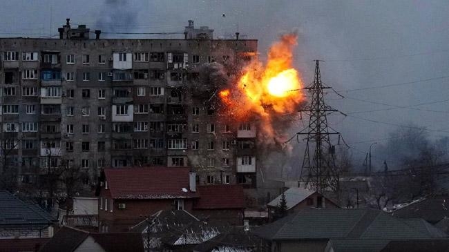 explosion residential apartment mariupol