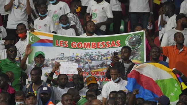 fans cameroun comoros olempe stadium