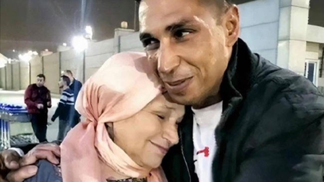 finds mother after 43 years