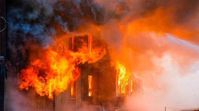 fire in delhi