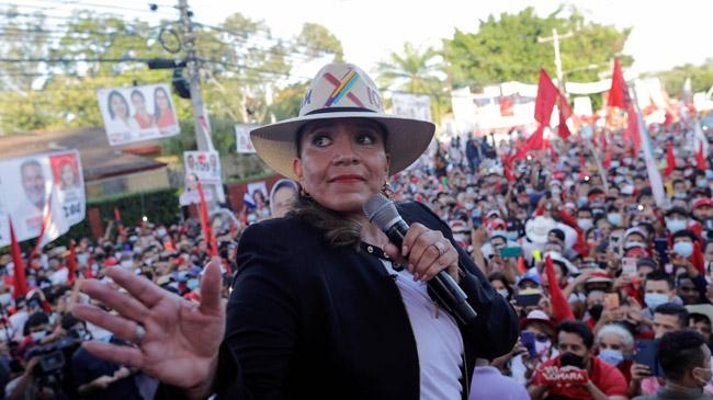 first woman president of honduras