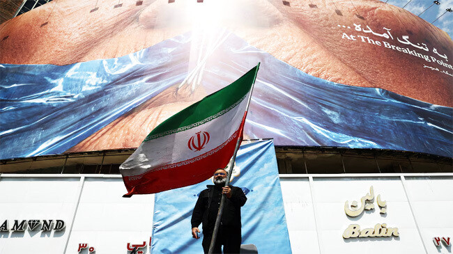 কাতারে গোপন কূটনীতি, যুদ্ধ থামাতে ইরান-যুক্তরাষ্ট্র সমঝোতার জোর চেষ্টা