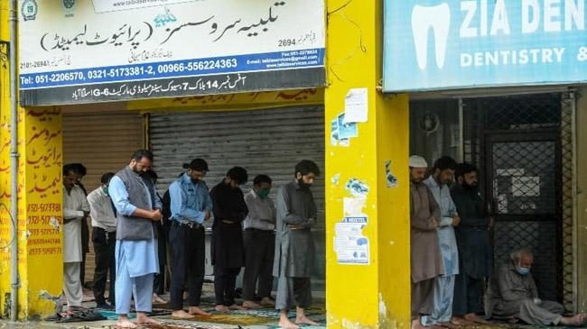 friday prayer pakistan inner