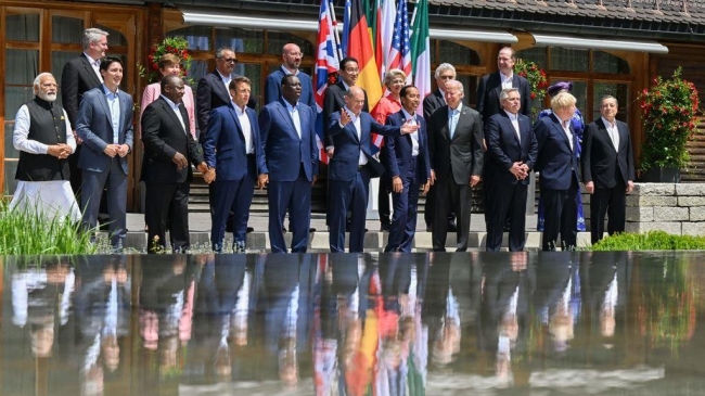 g7 leaders vow to stand with ukraine for as long as it takes