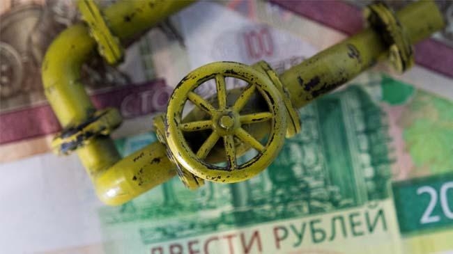 gas and ruble