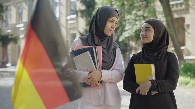 german university muslim student