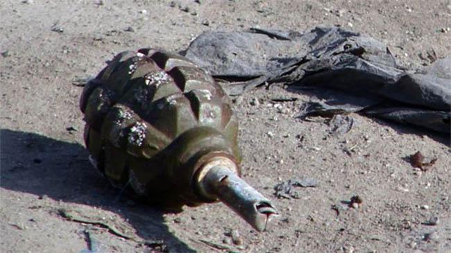grenade attack kashmir 2