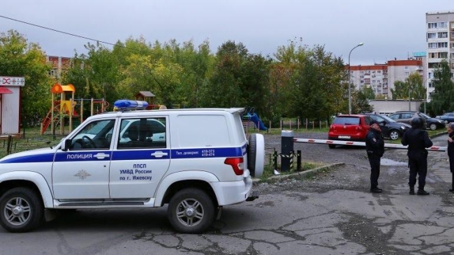 gun attack at russian school killed 15