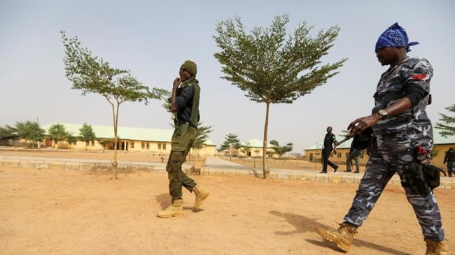 gunmen raid nigeria market
