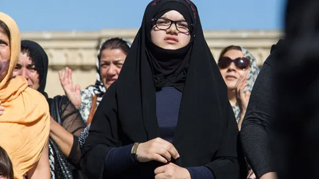 hijab in azerbaijan