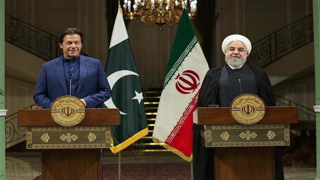 imran khan and hasan ruhani 1