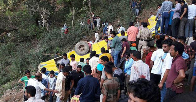 india bus crash