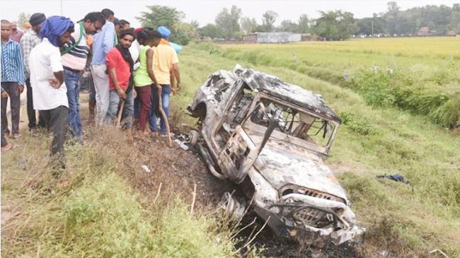 india minister son car