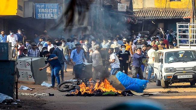 india unrest police