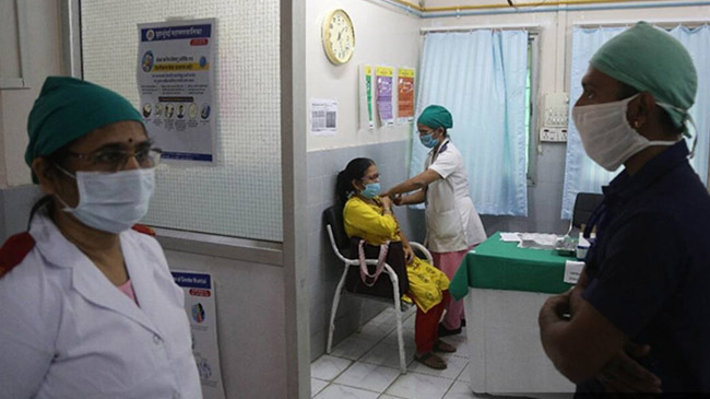 india vaccination1