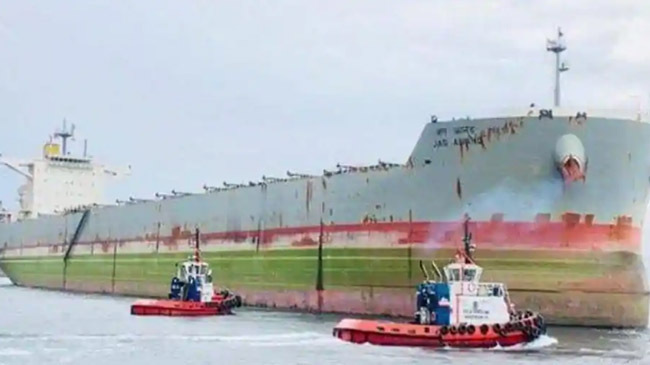 indian ship chinese port
