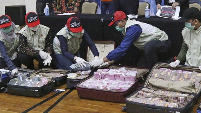 indonesian minister bribery