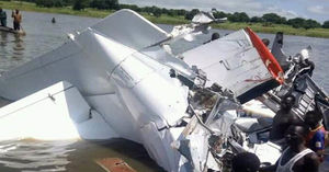 intro plane crash ssudan