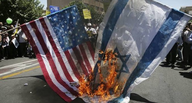 iran make flags of the us and israel03