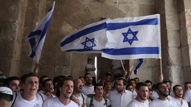 israel approve flag march jerujalem