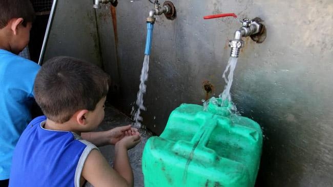 israel destroys water pipes jordan valley