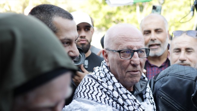 israel releases palestinian prisoner karim younis after 40 years in jail