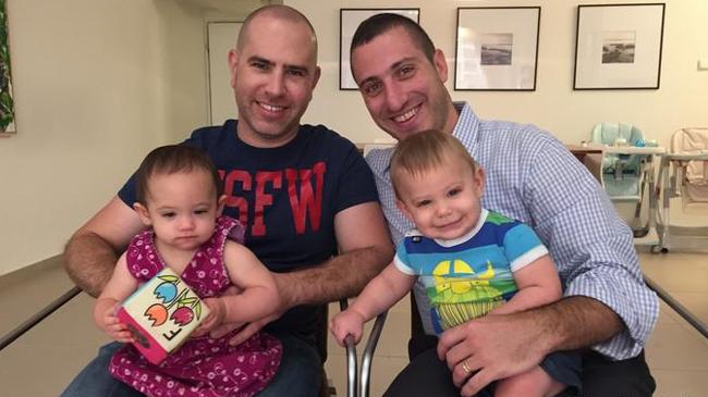 israeli court allows gay couple to have children