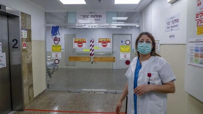 israeli doctor at the rambam hospital