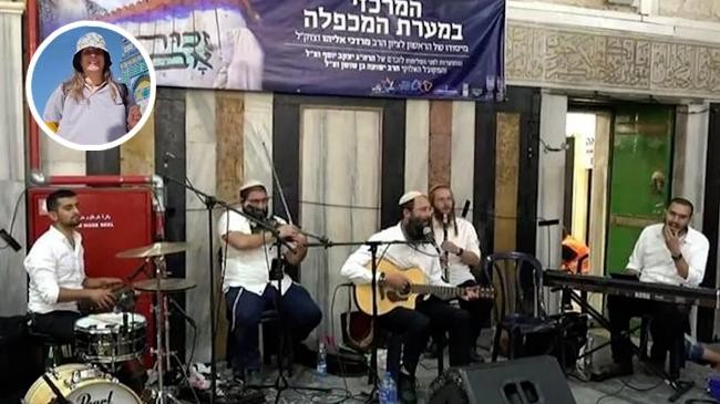 israeli settler dances at al aqsa