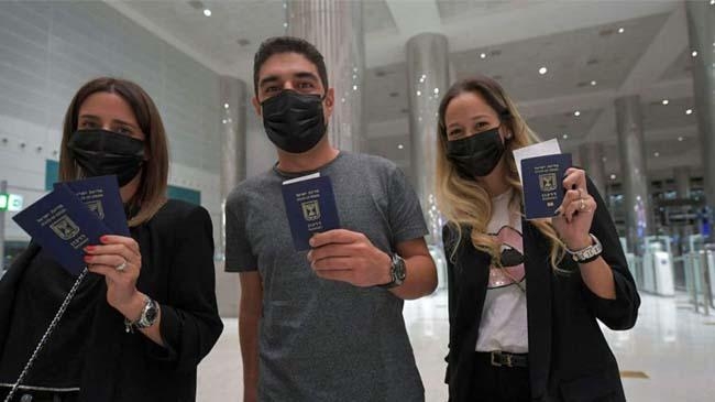 israeli tourists steal