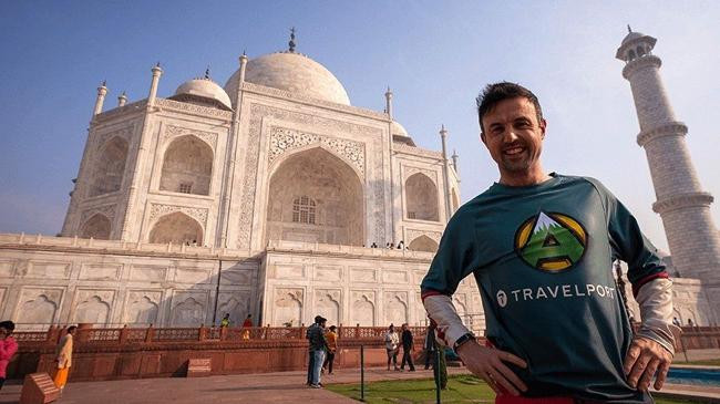 jamie in tajmahal