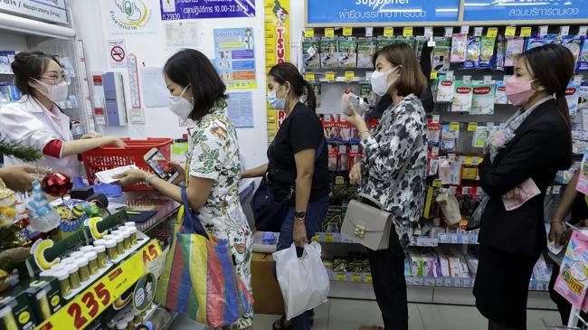 japan prohibits of profite for the sale of masks