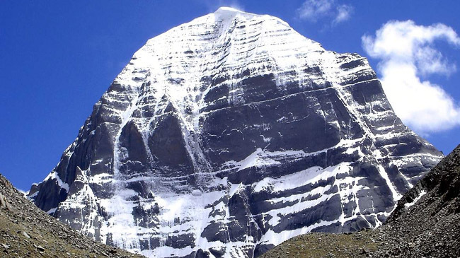 kailsh mountain china india