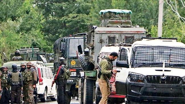 kashmir gun attack