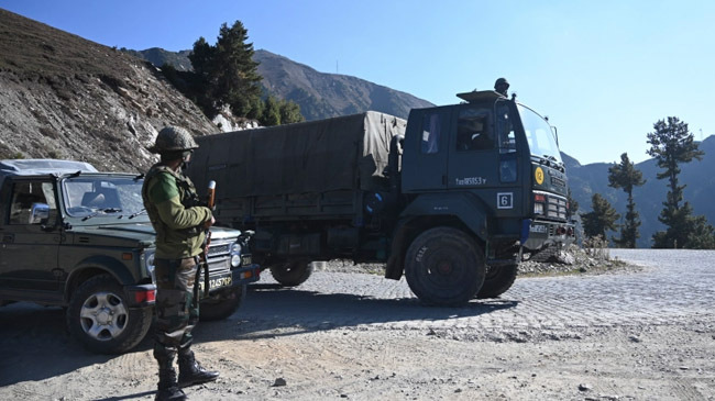 kashmir pak india border