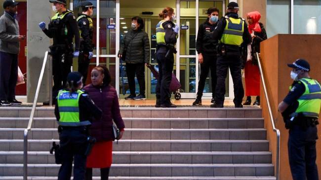 lockdown in melbourne alleged with human right breach