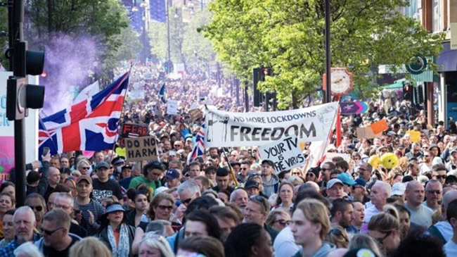 london protest locdown