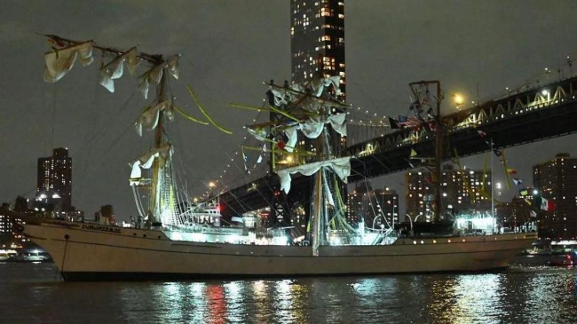 mexican navy ship