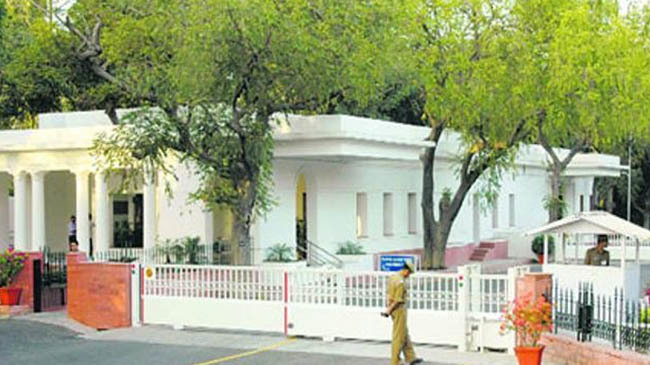 modis residence delhi