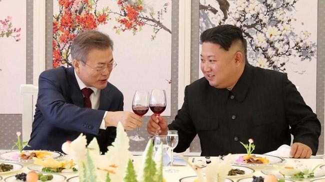 moon jae in and kim jong un