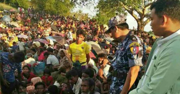 more 10 thousands rohingya coming to bangladesh