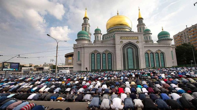 moscow eid prayer