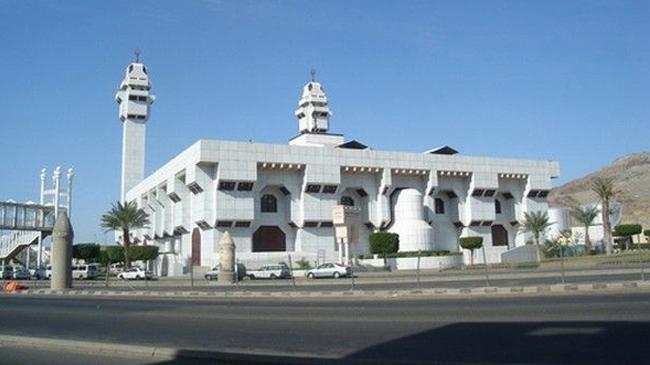 mosque ayesha