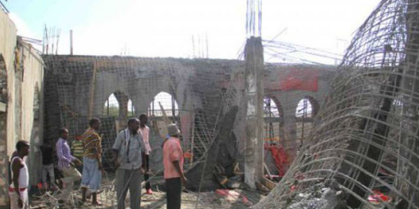 mosque collapse in somalia 15 died