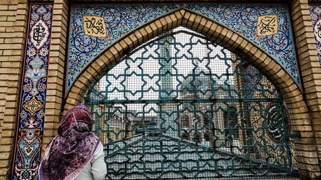 mosque in tehran closed again