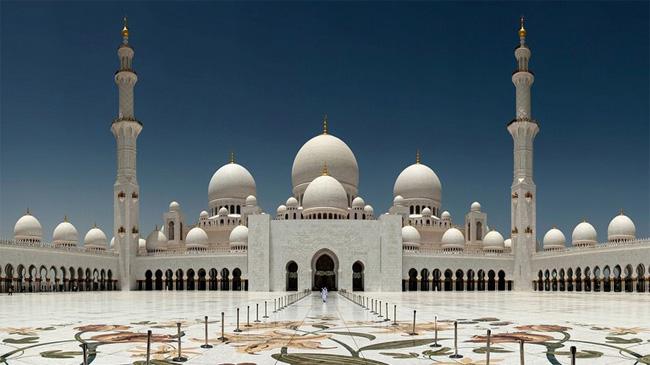 mosque uae corona