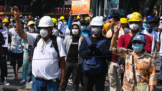 myanmar protest agains govt
