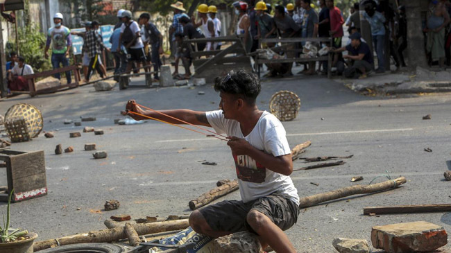 myanmar protest lost live 9